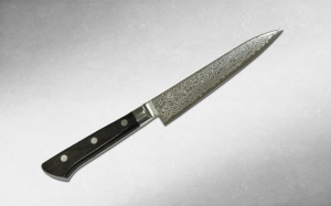 Нож кухонный универсальный 13 см Ryusen