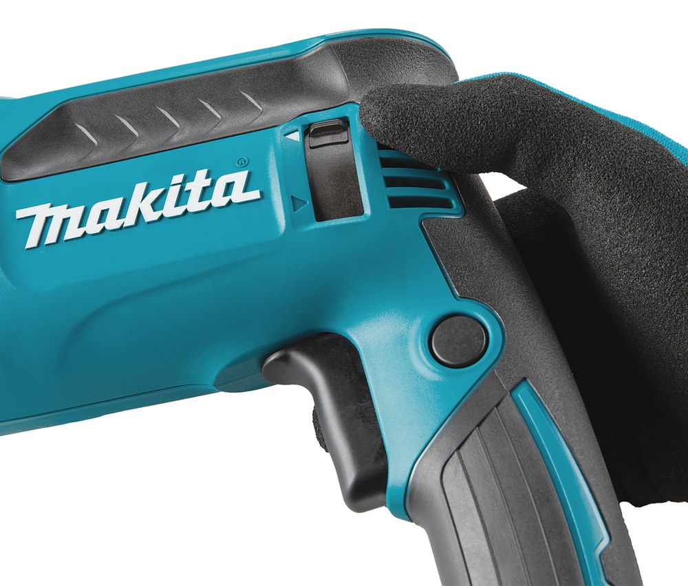 Дрель безударная электрическая Makita DP4021 630 Вт, БЗП, 13 мм, 0 - 3000 об/мин