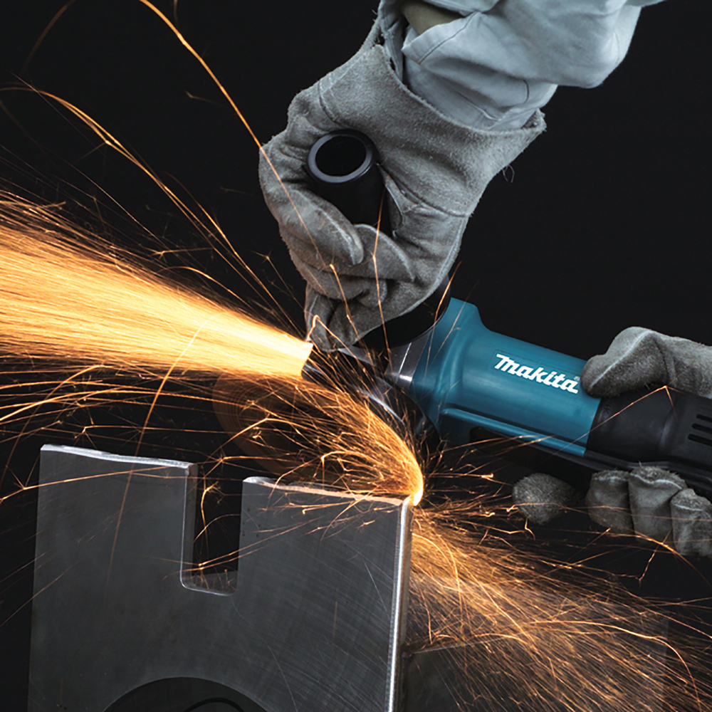 Угловая шлифовальная машина электрическая Makita 9558HPG 840 Вт, 125 мм, 11000 об/мин