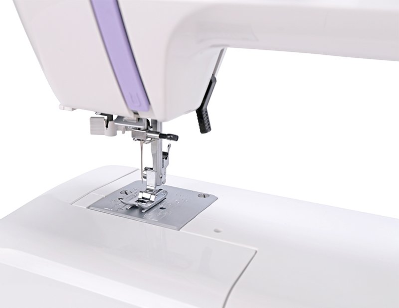 Электромеханическая швейная машина Janome VS 56s