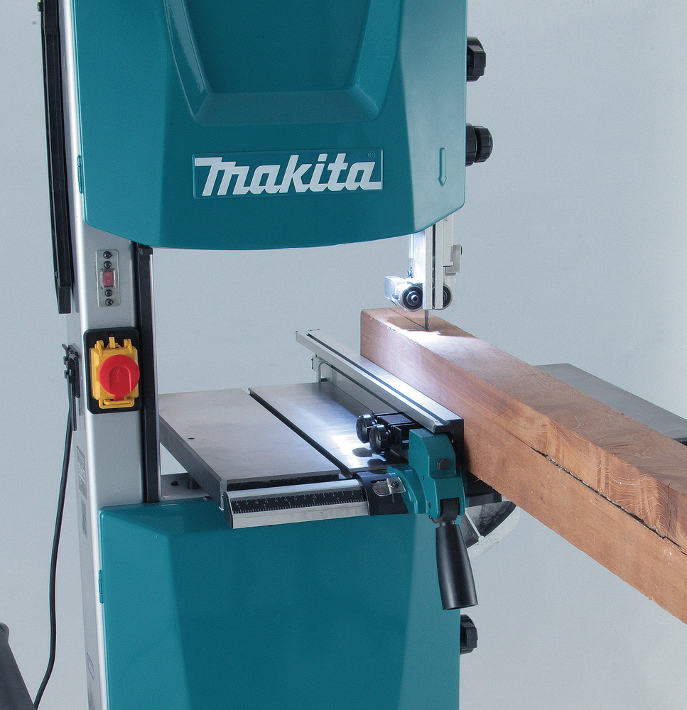 Пила ленточная Makita LB1200F 900 Вт, 305 мм