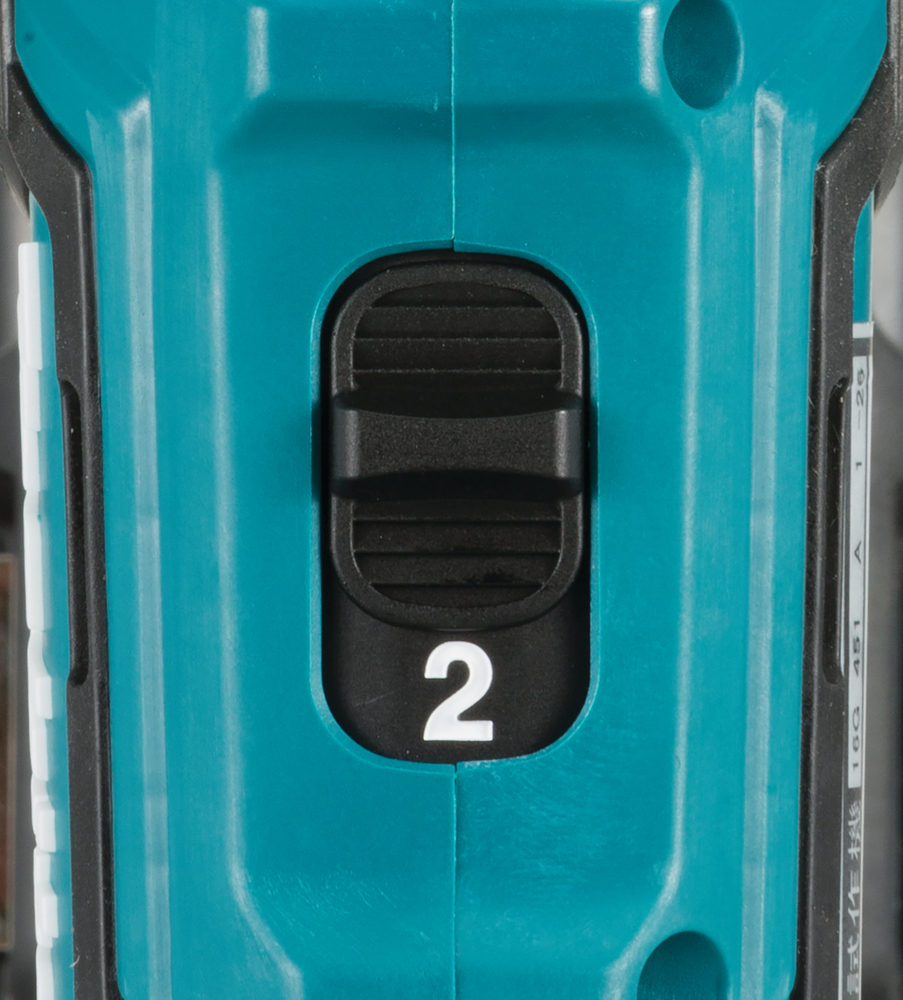 Ударная дрель-шуруповерт аккумуляторная Makita HP333DWAE CXT 12В, 2х2.0 Ач, 30 Нм, 1700 об/мин