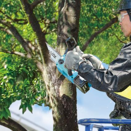 Пила цепная аккумуляторная Makita DUC204RT LXT BL 18В, 570 Вт, 8"/20 см, 3/8", 1,1 мм, 24 м/с, XPT, (BL1850B, DC18RC)