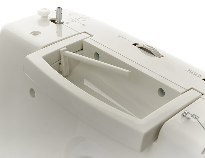 Электромеханическая швейная машина CHAYKA NEW WAVE 750