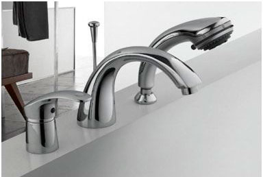 СМЕСИТЕЛЬ LEDEME L1121 ВРЕЗНОЙ В БОРТ ВАННЫ, 3 ОТВЕРСТИЯ