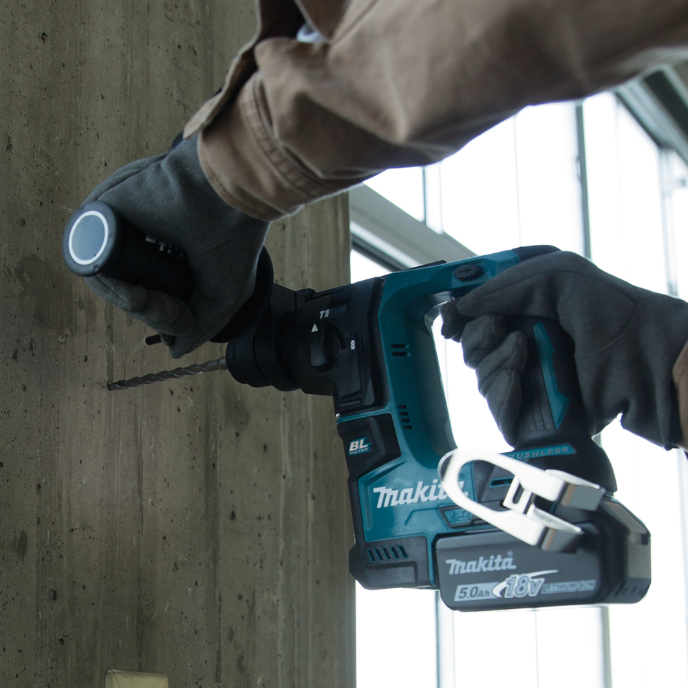 Перфоратор аккумуляторный Makita DHR171RTJ LXT 18В, 2х5.0 Ач, 17 мм, 1,2 Дж, SDS-PLUS
