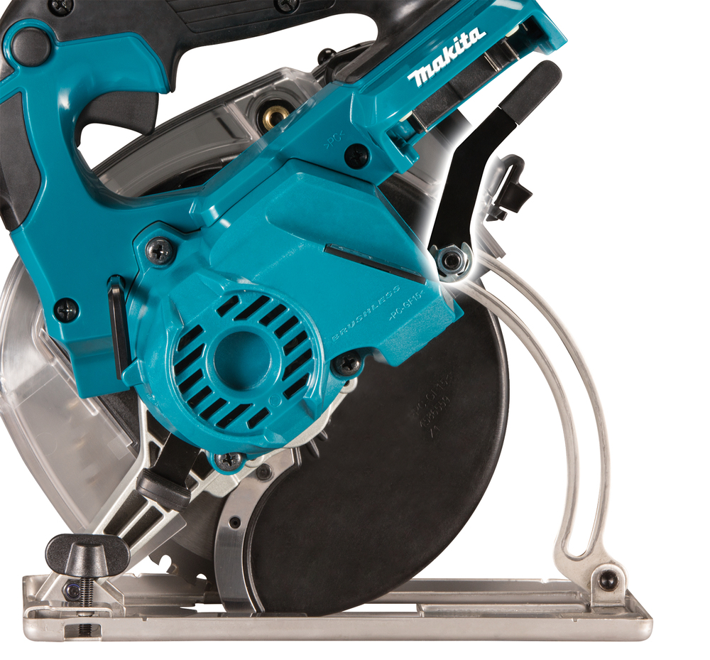 Пила дисковая по металлу аккумуляторная Makita DCS553Z LXT 18В, 150 мм, 4200 об/мин, без акб и ЗУ