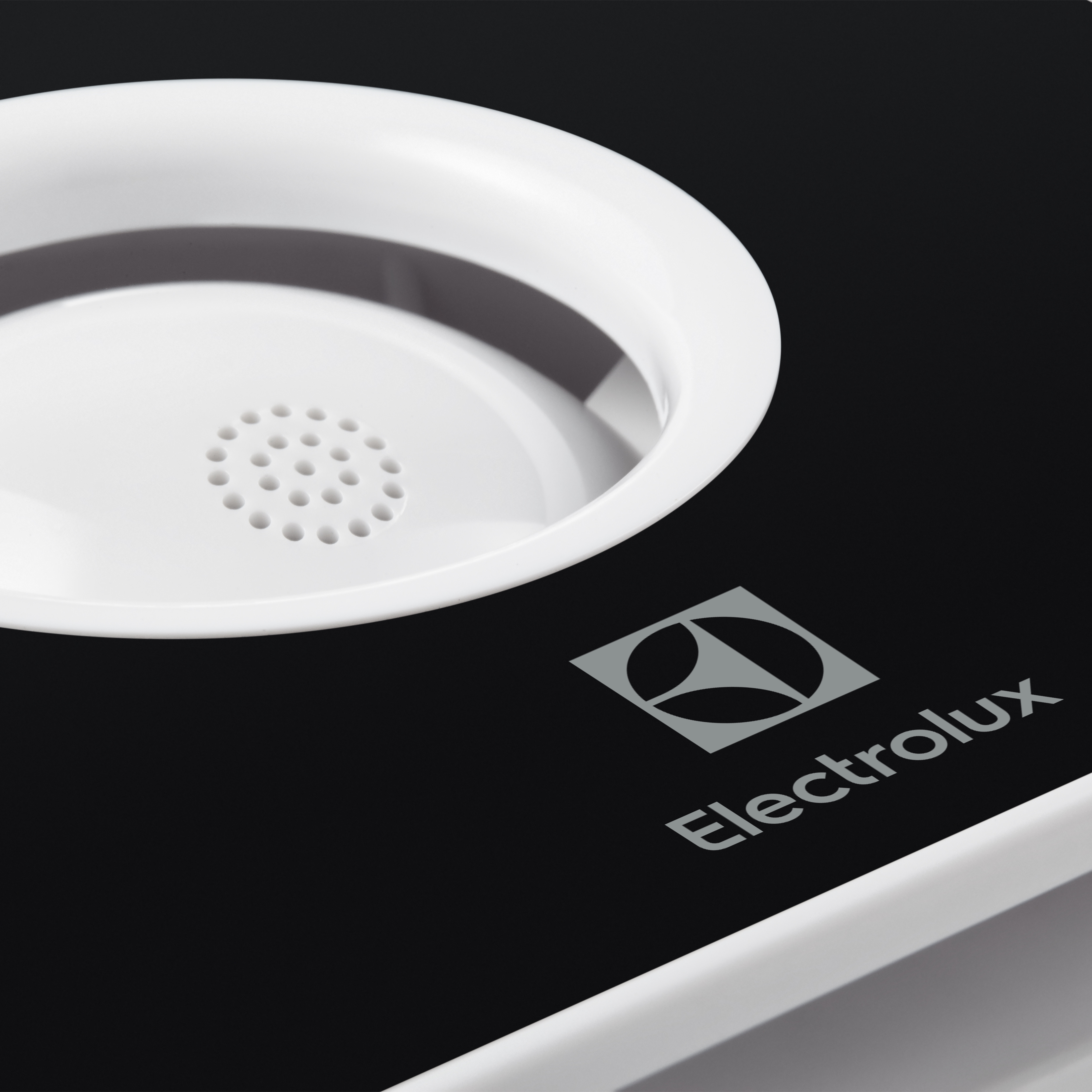 Вентилятор вытяжной Electrolux серии Rainbow EAFR-100 dark