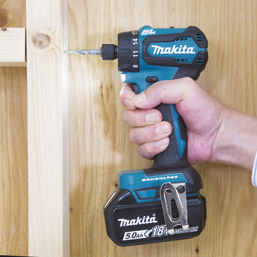 Дрель-шуруповерт аккумуляторная Makita DDF083RFE LXT 18В, 40 Нм, 1700 об/мин