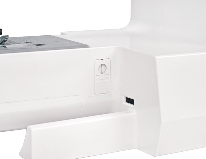 Компьютерная швейная машина Janome Clio 200