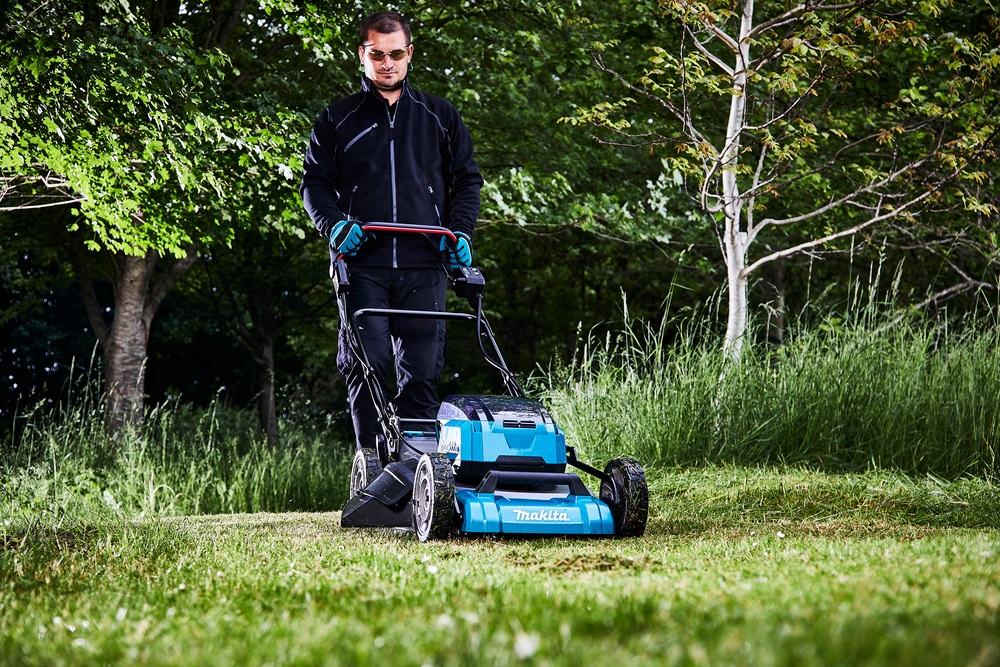 Газонокосилка аккумуляторная Makita DLM532Z LXT 18 В X2, 53 см, 70 л, без акб и ЗУ