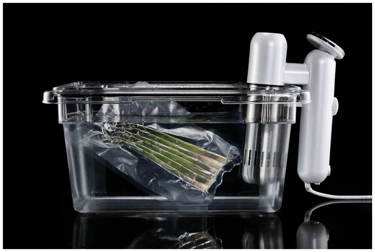 Сувидница с вакуумным упаковщиком для готовки по технологии Су-вид (Sous Vide) TW-2000