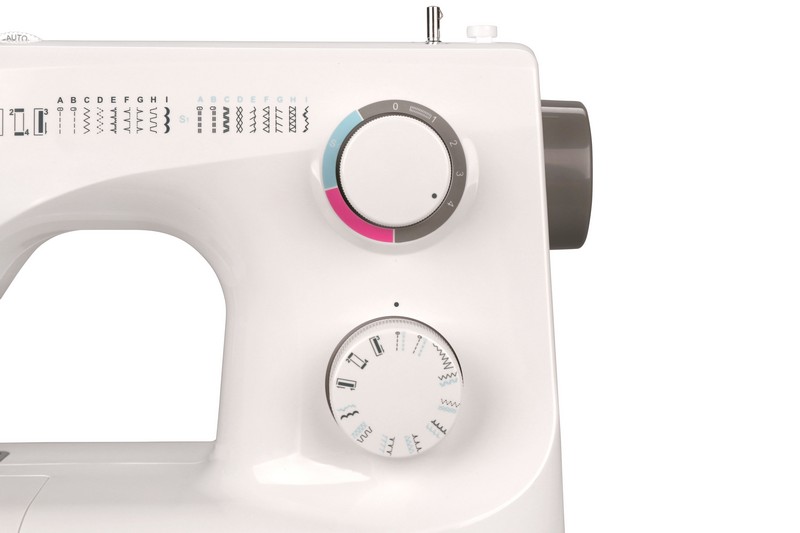 Электромеханическая швейная машина CHAYKA NEW WAVE 735