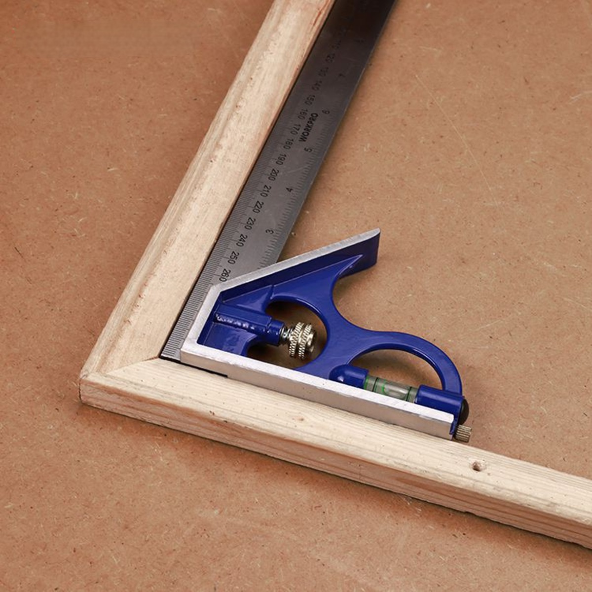 Угольник алюминиевый 300 мм, комбинированный WORKPRO