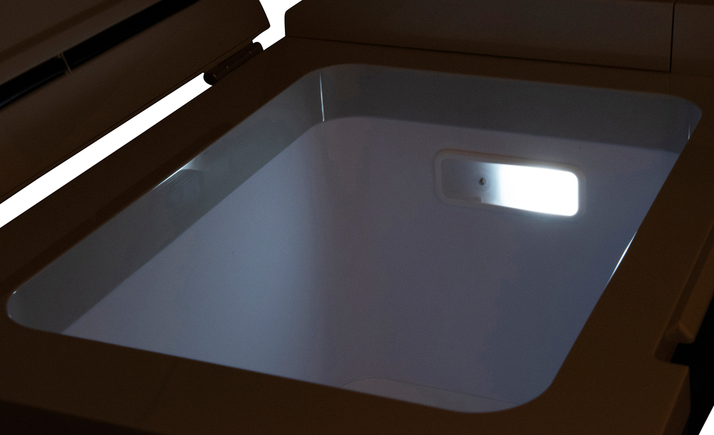 Холодильник аккумуляторный с функцией подогрева CW001GZ 40 В,DС - 12В, AC - 220В, 20 л, без акб и ЗУ