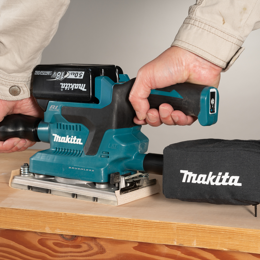 Вибрационная шлифмашина аккумуляторная Makita DBO381ZU LXT 18В, 12000 об/мин, без акб и ЗУ