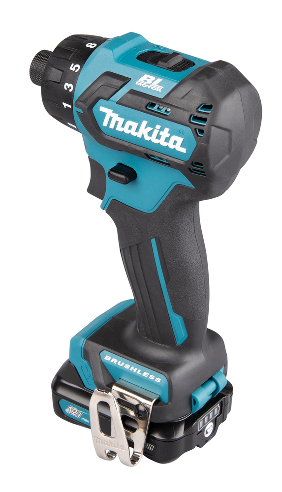 Дрель-шуруповерт аккумуляторная Makita DF032DWME CXT 10.8В, 2х4.0 Ач Li-ion, 35 Нм, 1500 об/мин