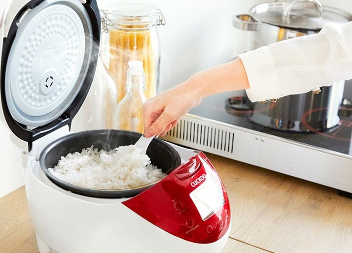 Рисоварка Cuckoo CR-0655FR на 6 порций