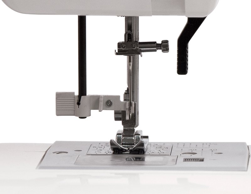 Электромеханическая швейная машина Janome 5117