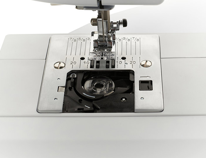 Компьютерная швейная машина CHAYKA NEW WAVE 877