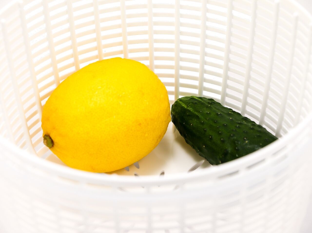 Центрифуга для удаления воды с овощей