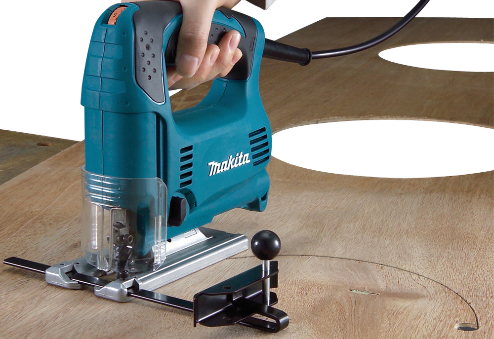 Лобзик Makita 4329 450 Вт, 65 мм, 500 - 3100 об/мин