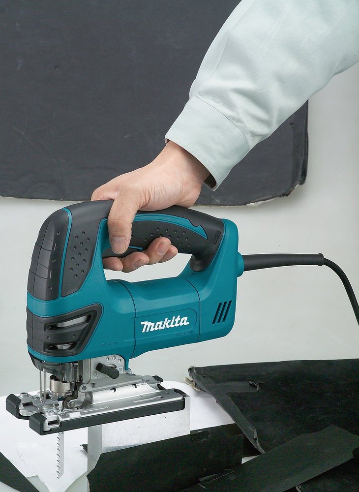 Лобзик электрический Makita 4350CT 720 Вт, 135 мм, 800 - 2800 об/мин