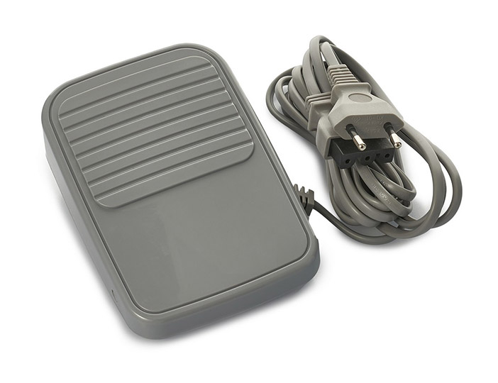 Электромеханическая швейная машина CHAYKA модель ЧАЙКА 134А