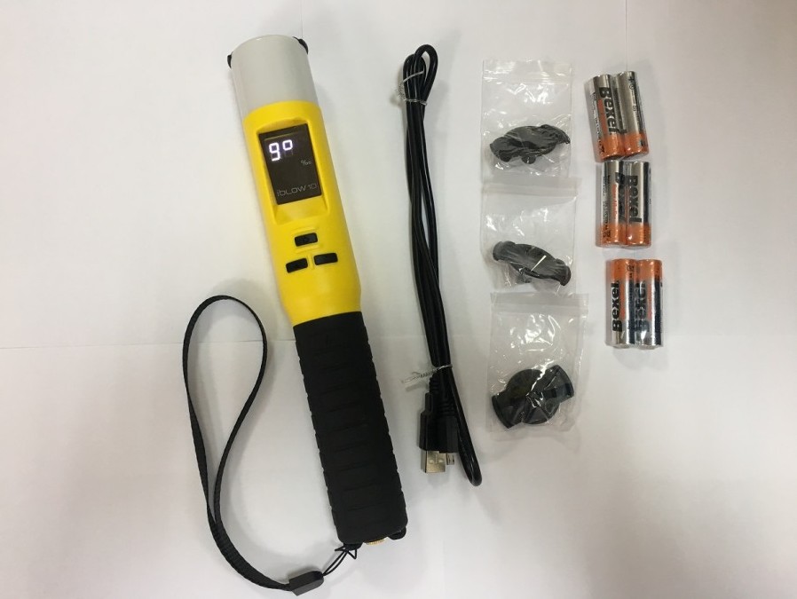 Анализатор паров этанола в воздухе Динго iblow 10