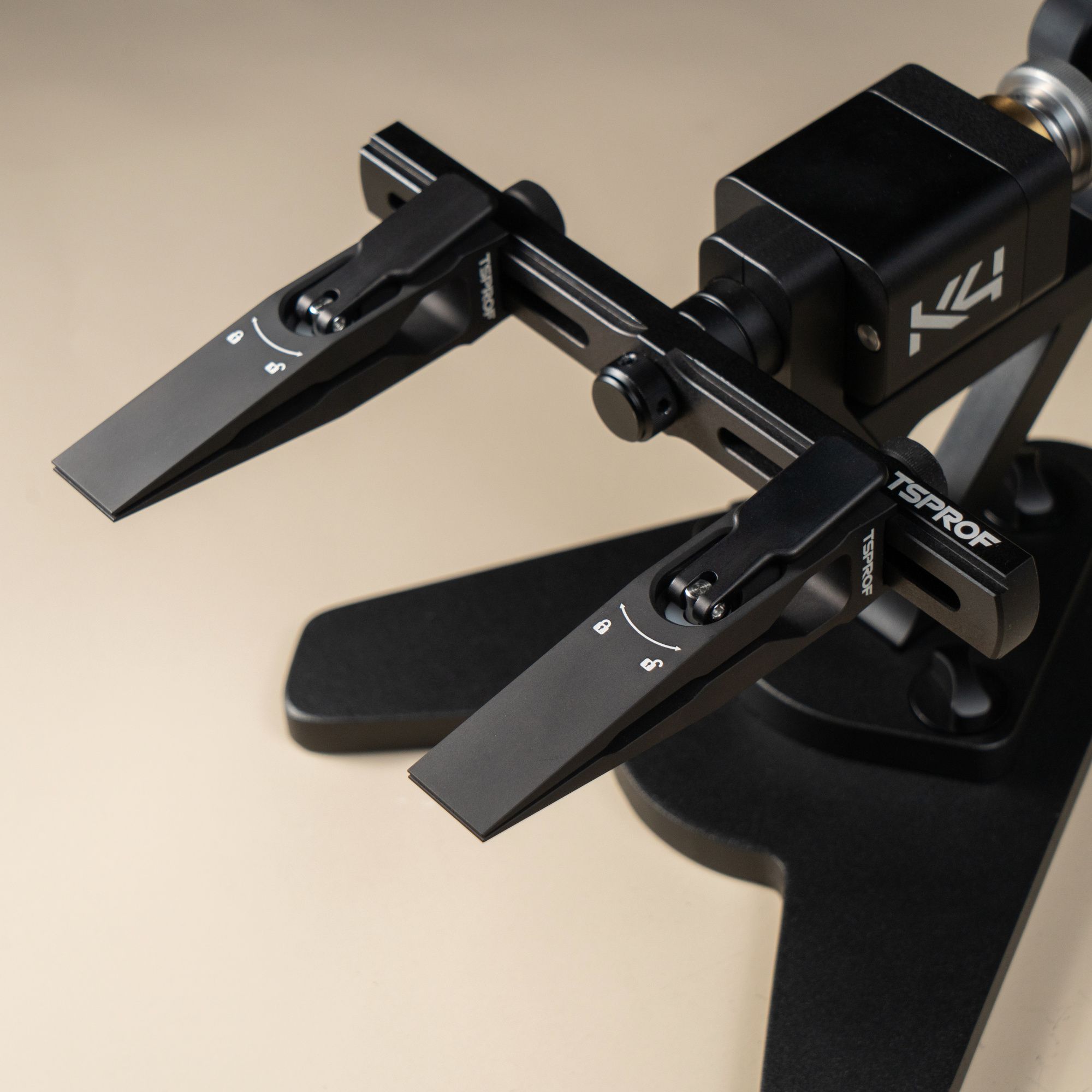 Зажимы TSPROF Quick филейные матовые