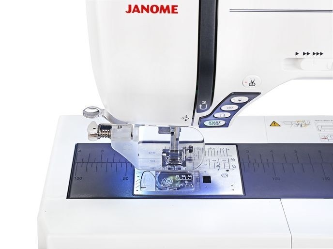 Швейно-вышивальная машина Janome Memory Craft 9900 (MC 9900)