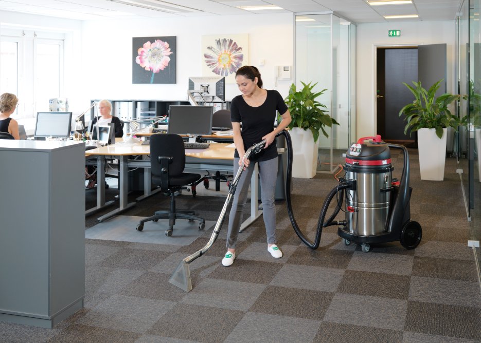 Ковровый экстрактор CAR275 75L