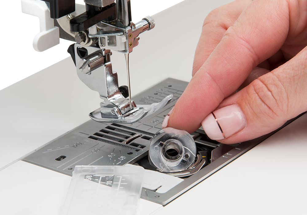 Компьютерная швейная машина Janome Continental M7 Professional