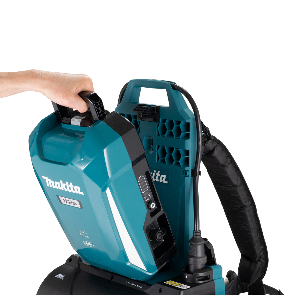 Аккумуляторная воздуходувка Makita UB002CZ PDC BL 36В, 0-19 м³/мин, 0-71,7 м/с, XPT, без акб и З/У