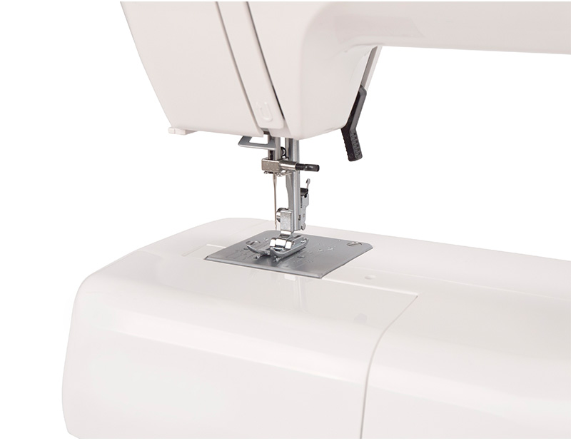 Электромеханическая швейная машина Janome 1543
