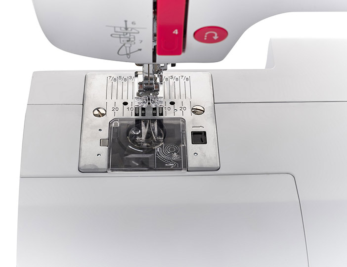 Компьютерная швейная машина CHAYKA NEW WAVE 977