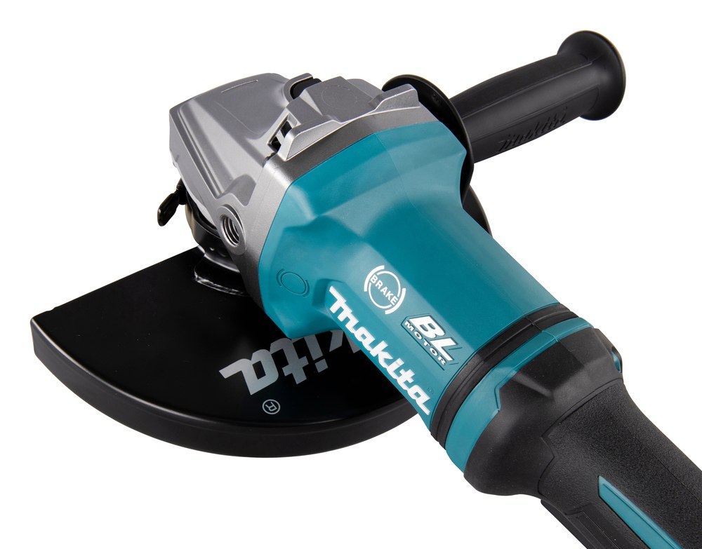 Угловая шлифмашина аккумуляторная Makita GA038GT201 XGT BL 40В, 230 мм, 6600 об/мин, 2х5,0 Ah