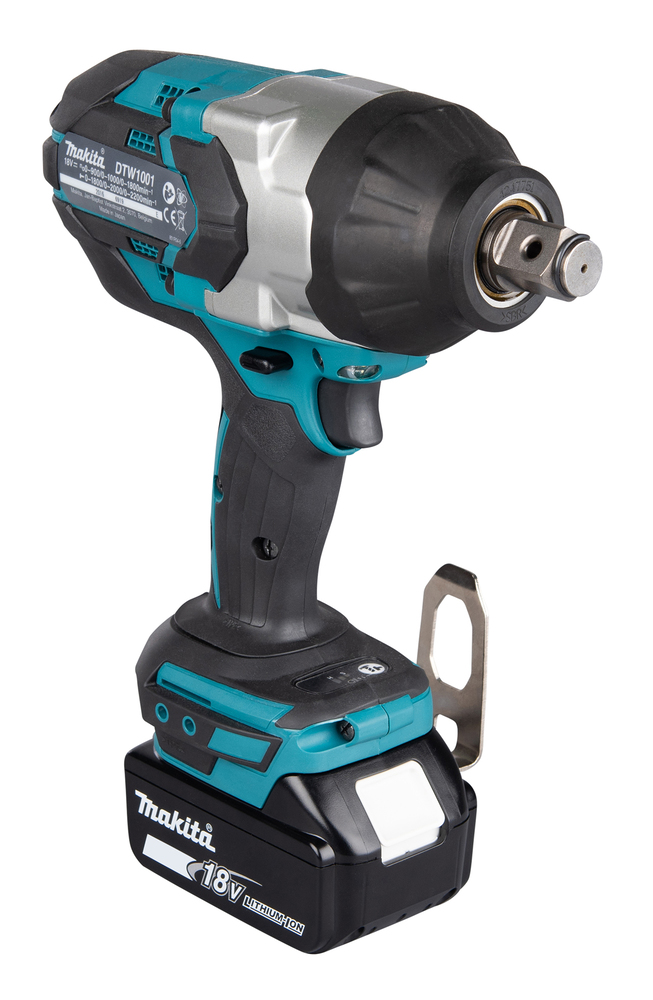 Гайковерт ударный аккумуляторный Makita DTW1001RTJ 18В, 2х5.0 Ач, 3/4\", 1 050 Нм, 0 – 1 800 об/мин
