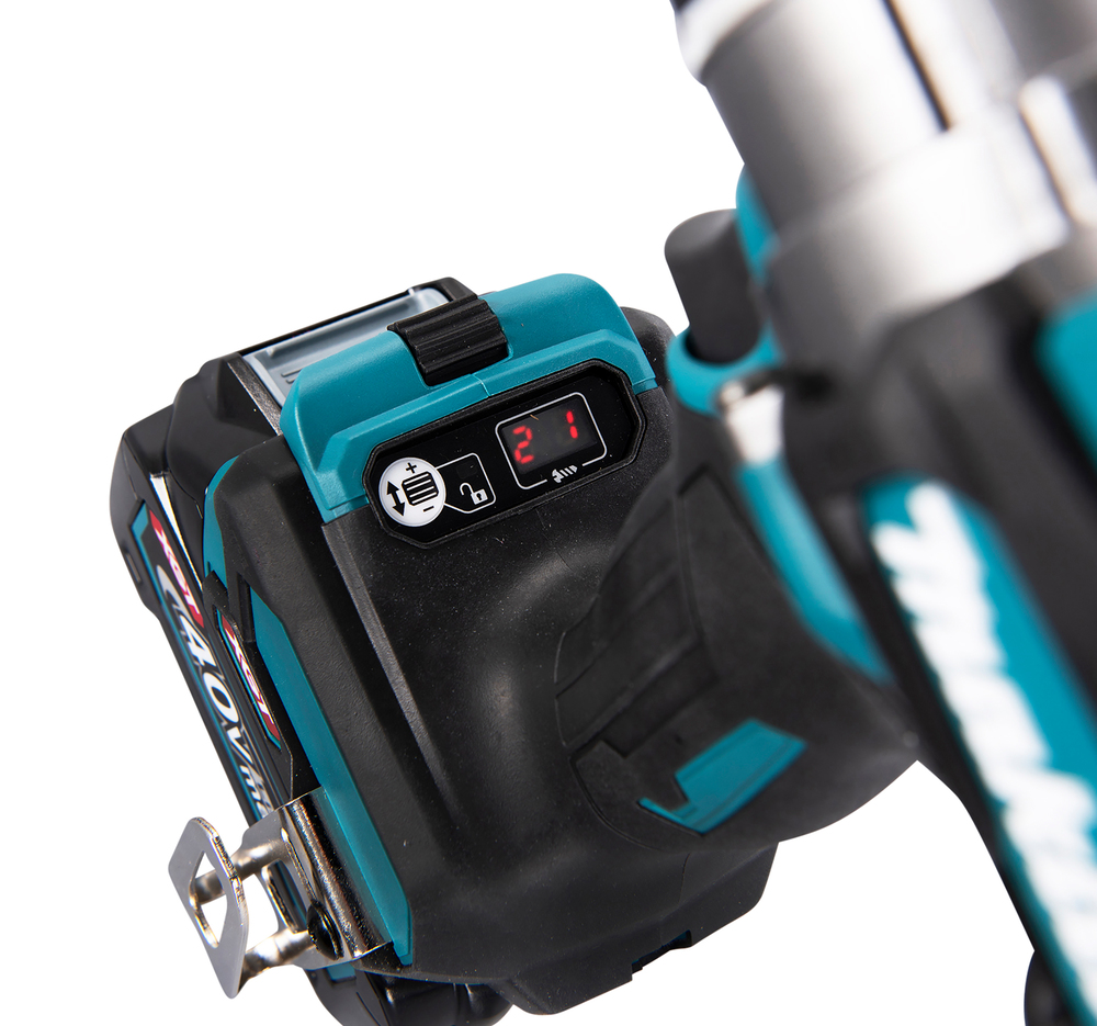 Дрель-шуруповерт аккумуляторная Makita DF001GD201 XGT 40В, 2х2.5 Ач Li-ion, 140 Нм, 2600 об/мин