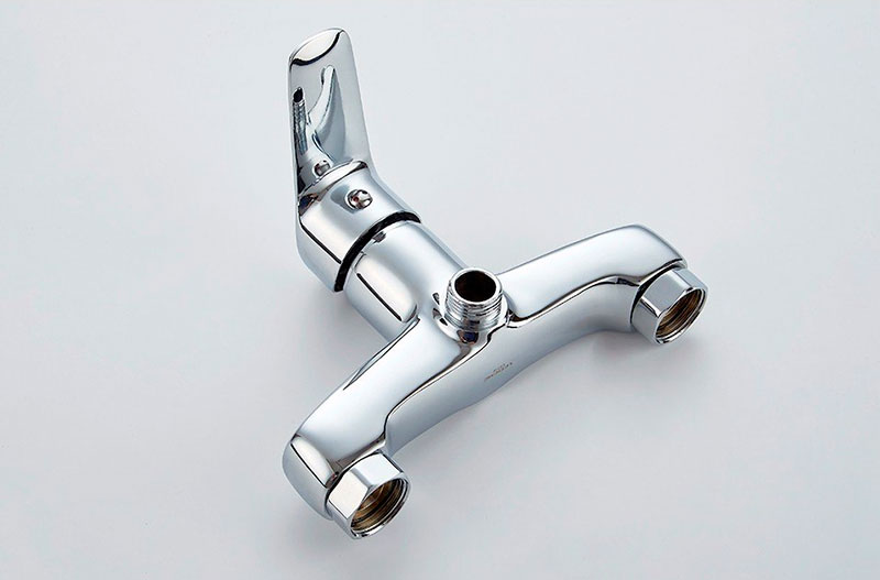 СМЕСИТЕЛЬ ДЛЯ ДУША LEDEME L2051