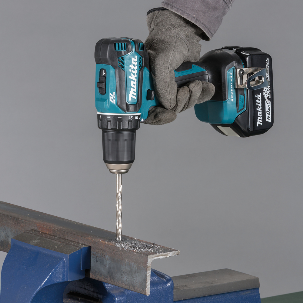 Аккумуляторная дрель-шуруповерт Makita DDF485Z LXT 18В, 50 Нм, 0 – 1 900 об/мин, без акб и З/У