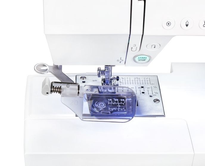 Компьютерная швейная машина Janome Decor Computer 7100 (DC 7100)