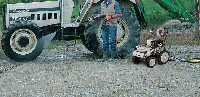 Мойка высокого давления без подогрева воды с бензиновым двигателем MOBILE 200/21H