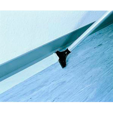 Скребок на длинной ручке LH120