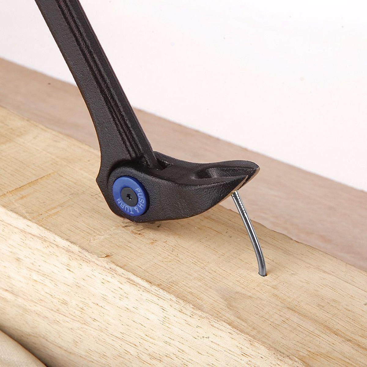 Монтировка-гвоздодер с поворотной головой 250 мм WORKPRO