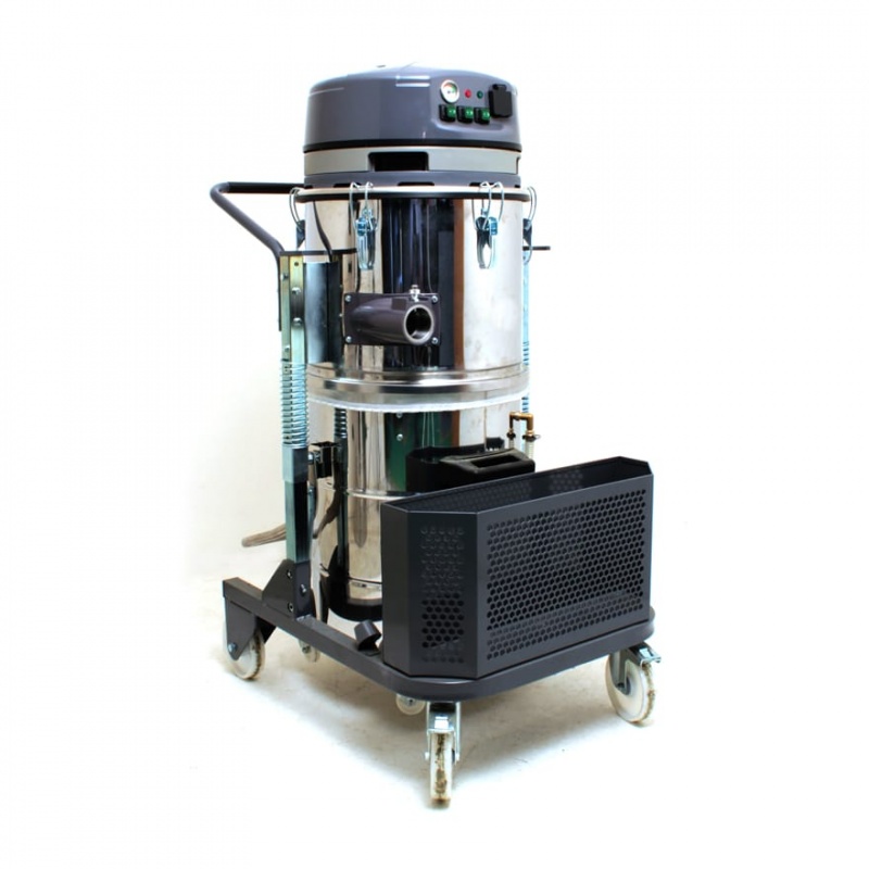 Промышленный пылесос для сбора масел и стружки IPC Soteco PLANET OIL 3M