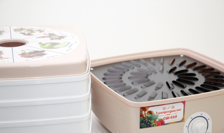 Электросушилка СШ-010 Чудесница-Люкс