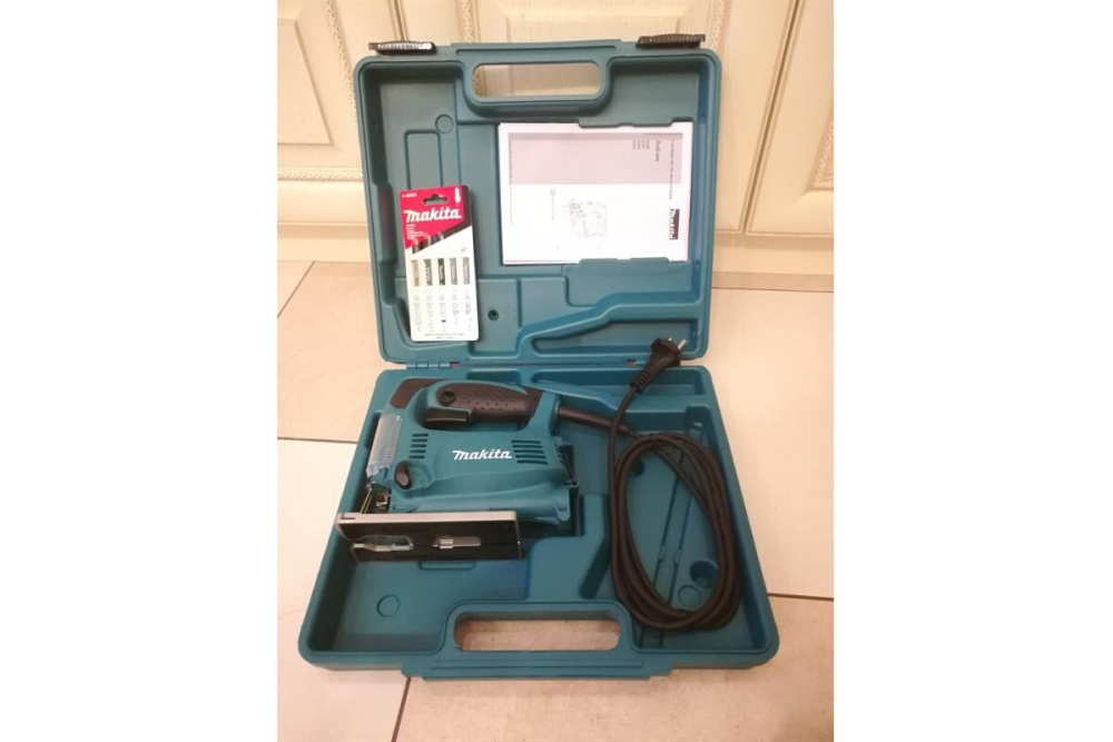 Лобзик электрический Makita 4329KX1 450 Вт, 65 мм, 500-3100 об/мин, набор A-86898