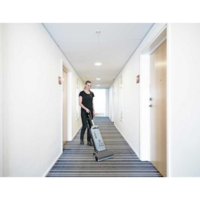 Вертикальный пылесос для сухой уборки Nilfisk VU500 15