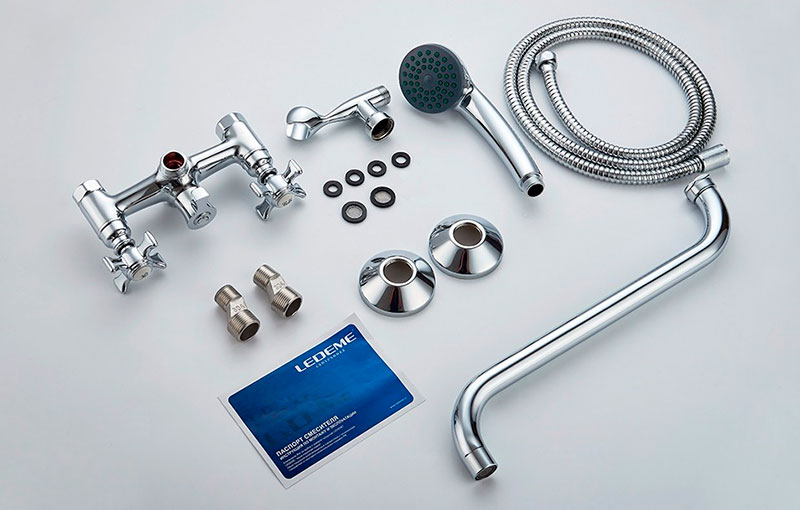 СМЕСИТЕЛЬ ДЛЯ ВАННЫ LEDEME L2611